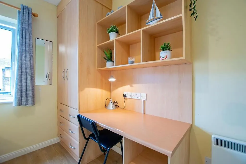 Holiday home 83 - Superb Townhouse By Shortstays Galway